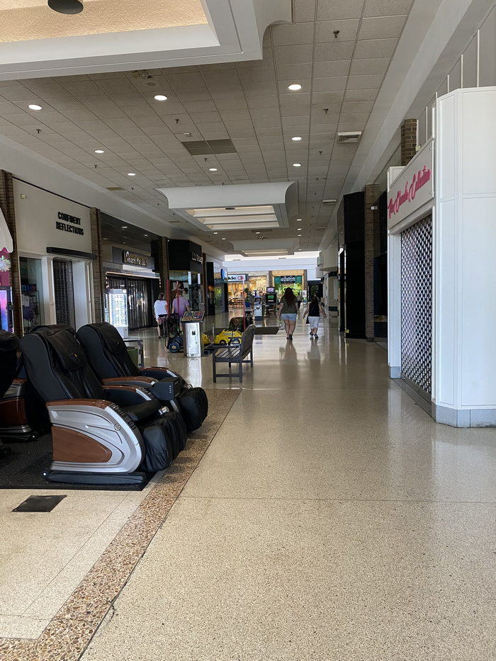 Westwood Mall - May 29 2022